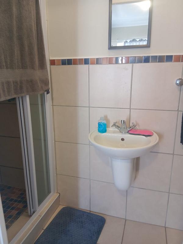 To Let 2 Bedroom Property for Rent in Grahamstown Eastern Cape
